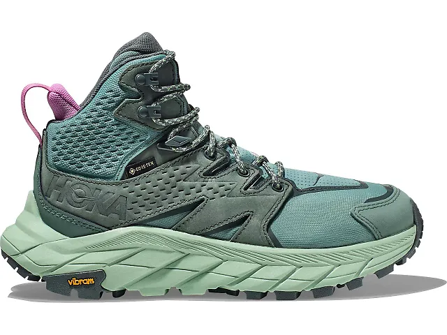 Does Fleet Feet Have Hiking Shoes? Exploring Outdoor Footwear Options